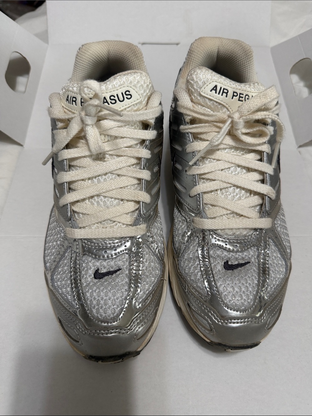 Nike Women's Air Pegasus 2K5 - Phoyon Dust, Chrome